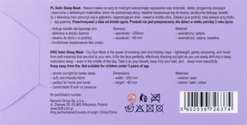 Tył lawendowego opakowania satynowej opaski do spania. Widoczny opis produktu, skład i kod kreskowy.