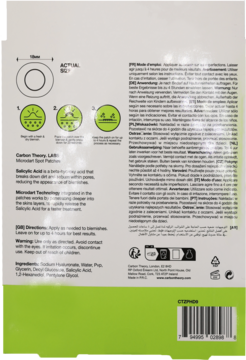 Tył zielono-białego opakowania plastrów Carbon Theory z mikroigłami i kwasem salicylowym, z tekstem i kodem.