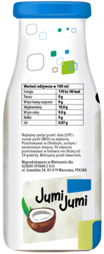 Tył białej butelki napoju kokosowego Jumi Jumi z niebieską nakrętką, widoczna tabela wartości odżywczych i logo z kokosem.