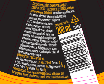 Tył etykiety napoju gazowanego pomarańczowego na ciemnym tle, ze składnikami i objętością 200 ml, kod kreskowy.