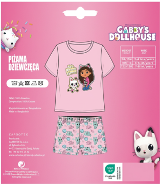 Różowa piżama dziecięca Gabby's Dollhouse z Gabby i Pandym na koszulce, szorty w kotki, widok z przodu.