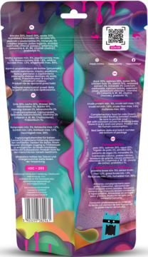 Tył opakowania przysmaków dla kotów, żywe artystyczne wzory farby, QR kod, instrukcje po polsku i angielsku.