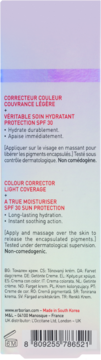 Białe opakowanie Erborian CC Cream z filtrem SPF 30, widok z boku z angielskim i francuskim opisem.