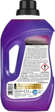 Tył fioletowej butelki Sofin Complete Care Black & Jeans Protection, płynu do prania ciemnych tkanin i dżinsów, z etykietą 1.1L.