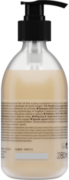 Tył butelki szamponu FLK z czarną pompką, przezroczyste opakowanie z beżową zawartością, widoczny polski tekst, 280ml.