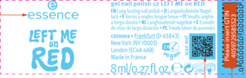 Tylna etykieta żelowego lakieru Essence Left Me On Red: niebieski tekst, logo, dane, kod QR, GTIN na czarnym tle.