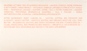 Zbliżenie na listę składników aktywnych balsamu: olej migdałowy, masło mango, po polsku i angielsku.