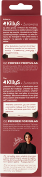 Czerwono-brązowe opakowanie KillyS x Żurawska z opisem kolekcji, pędzli do pudru i zdjęciem kobiety.