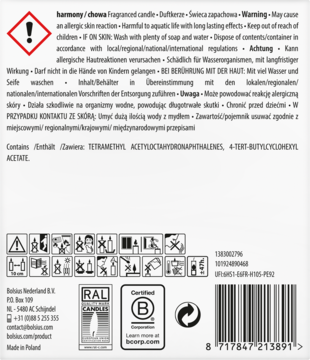 Tył białej etykiety świecy zapachowej Chowa. Widoczne ostrzeżenia, skład, kod EAN i certyfikaty produktu.