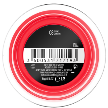 Widok z góry na okrągły róż Maybelline Cloudtopia 03 Divine Crimson. Czerwono-czarne opakowanie z kodem kreskowym.