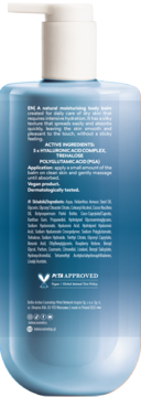 Niebieski balsam do ciała, tył butelki z białą pompką, widoczny opis składników: kwas hialuronowy, PGA.