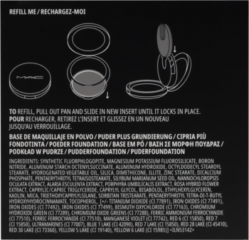 Tył opakowania pudru MAC Studio Fix Powder Plus Foundation, ciemne tło, z instrukcją uzupełniania wkładu i składnikami.