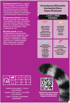 Tył purpurowego opakowania wielosmakowej karmy dla kota Aromatyczna Mieszanka z ogonem kota i QR kodem.