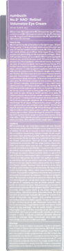 Fioletowa ścianka opakowania kremu pod oczy Numbuzin No.9 NAD+ Retinol Volumeflex z drobnym tekstem opisowym.