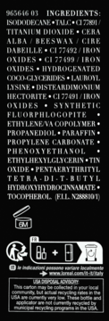 Tył czarnego opakowania kosmetyku L'Oréal z białą listą składników i instrukcjami utylizacji USA.