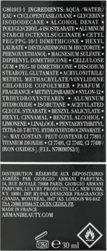 Tył opakowania podkładu Armani Luminous Silk, zawiera szczegółową listę składników i dane dystrybutora, 30 ml.