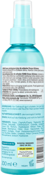 Niebieski spray do włosów SABA Ocean Alchemy, tył butelki z białym atomizerem i szczegółowymi informacjami.