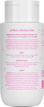 Tył białej odżywki so!flow x Besties Club do włosów, z różowym napisem i listą składników.
