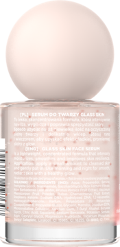 Tył szklanej butelki serum Glass Skin z różowymi drobinkami i białymi napisami. Różowo-beżowa, kulista nakrętka.
