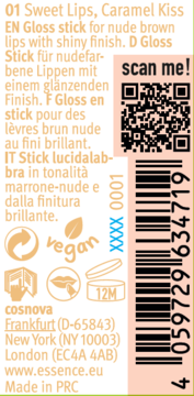 Tył etykiety błyszczyka w sztyfcie Essence 01 Sweet Lips, Caramel Kiss, z opisem EN/DE/FR/IT, vegan, QR i barkodem.