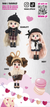 Reklama zawieszek laleczek Lolane: Scarlett, Roxy i Coco w modnych strojach, idealne do personalizacji toreb.
