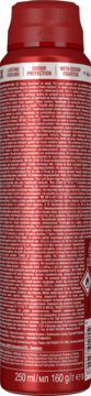 Tył czerwonego dezodorantu Old Spice Bearglove spray 250ml z drobnym tekstem i symbolem ostrzegawczym.
