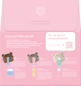Różowy tył opakowania MIYA Y.YOU little.secret z opisem produktu i trzema przykładami zestawów z kosmetyczkami.