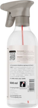 Tył butelki perfumowanego żelazka w spray Juicy & Elegant 500 ml, z etykietą ze składem i QR kodem.