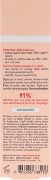 Tył opakowania kremu Erborian Perfecteur Éclat Peau Nue. Brzoskwiniowe pudełko z francuskim opisem i kodem kreskowym.