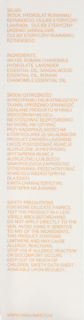 Bok opakowania mgiełki Sleep Calm Pillow Mist. Jasna etykieta z drobnym tekstem o składzie i ostrzeżeniach.
