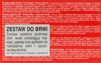 Tył czerwonego opakowania zestawu do brwi Pupa z białym tekstem, opisem zawartości: pudrowy cień, wosk, pęseta, aplikator i szczoteczka.