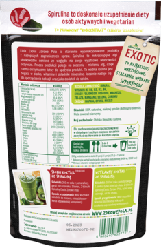 Tył czarnego opakowania Exotic Zdrowe Pola Spirulina z zielonymi detalami, tabelą odżywczą i przepisami.