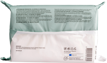 Tył opakowania hipoalergicznych chusteczek Derma Eco Baby, białym i zielonym, z widocznymi certyfikatami.