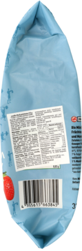 Tył jasnoniebieskiej torebki musli proteinowego enerBio. Widoczna etykieta z tekstem, kod kreskowy, truskawka i postacie.
