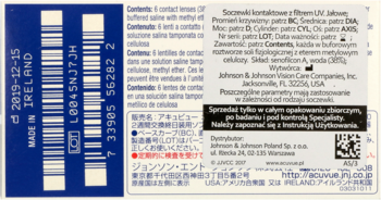 Tył niebiesko-białego opakowania soczewek kontaktowych Johnson & Johnson z kodami kreskowymi.