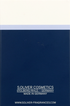 Tył granatowego opakowania wody toaletowej s.Oliver So Pure, widoczne logo S.OLIVER COSMETICS i Made in Germany.