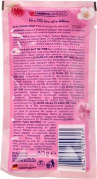Różowy tył opakowania soli do kąpieli Isana Me-Time 80g, z malinami i kwiatami, widoczne szczegóły składu.