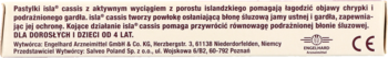 Tył opakowania pastylek Isla Cassis, beżowe tło z czarnym tekstem o właściwościach łagodzących gardło, od 4 lat.