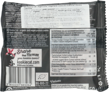 Tył opakowania czarnego wegańskiego ciastka Kookie Cat proteinowego z czekoladą, widoczne informacje odżywcze i kod kreskowy, 50g.