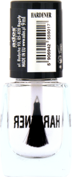 Ados Utwardzacz do paznokci z keratyną w przezroczystej butelce z czarną zakrętką. Widok tyłu zakrętki z kodem kreskowym i etykietą.