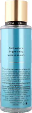 Tył mgiełki Victoria's Secret Aqua Kiss, niebieska butelka ze złotą zakrętką, z opisem zapachu: "Cool waters. Bright daisy."