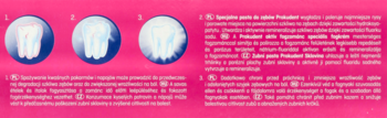 Różowa plansza reklamowa: trzy ilustracje przedstawiające działanie pasty Prokudent na szkliwo zęba.