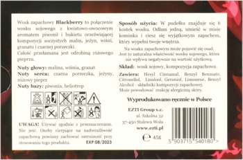 Tył opakowania wosku sojowego Blackberry, biała etykieta z listą składników, nutami zapachowymi i kodem kreskowym.