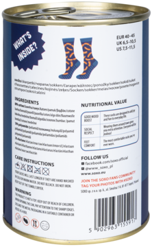 Niebieska puszka-prezent ze skarpetkami, widok tyłu z etykietą, grafiką skarpet i tabelą "NUTRITIONAL VALUE".