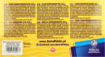 Tył żółtego opakowania gliny samoutwardzalnej Astra 600g z wielojęzycznym opisem użycia i kodem kreskowym.