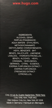Tył czarnego opakowania perfum Hugo Boss Deep Red. Widoczna lista składników INCI oraz dane producenta Coty.