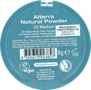 Alterra Hyaluron Natural Powder 02 Medium, okrągłe turkusowe opakowanie, widok z tyłu z kodem.