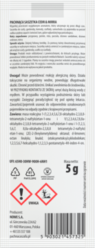 Tył białej saszetki zapachowej Cedr & Mirra z etykietą, piktogramami zagrożeń i kodem kreskowym.