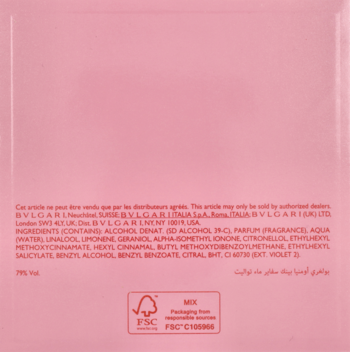 Tył różowego opakowania wody toaletowej Bvlgari Omnia Pink Saphire, z czytelnym tekstem informacyjnym i logo FSC.