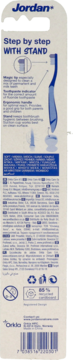 Tył opakowania miękkiej szczoteczki do zębów Jordan. Widoczne grafiki cech produktu i wielojęzyczny opis.